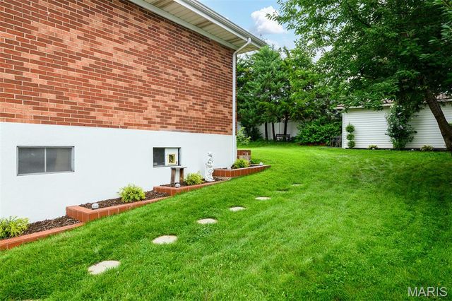 10202 Jubil Drive, Affton, MO 63123