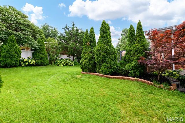 10202 Jubil Drive, Affton, MO 63123