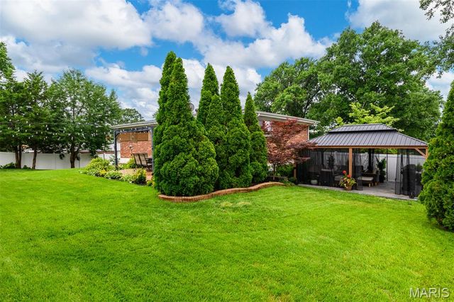 10202 Jubil Drive, Affton, MO 63123
