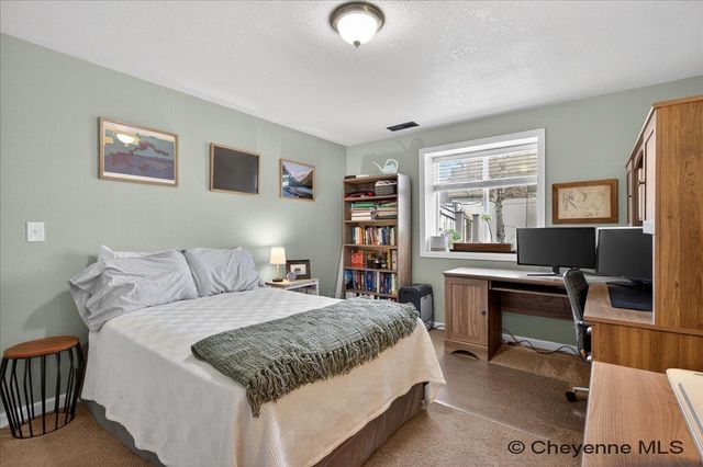 3816 GUNSMOKE RD, Cheyenne, WY 82001