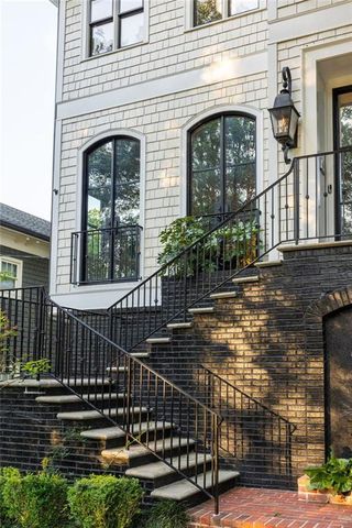 21 Barksdale NE Drive, Atlanta, GA 30309