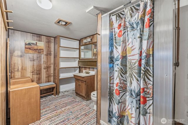 522 SW Front Avenue, Castle Rock, WA 98611