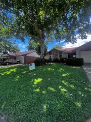 2551 Mossglen Drive, Dallas, TX 75227