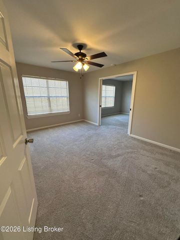 810 Washburn Ave 39, Louisville, KY 40222