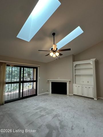 810 Washburn Ave 39, Louisville, KY 40222