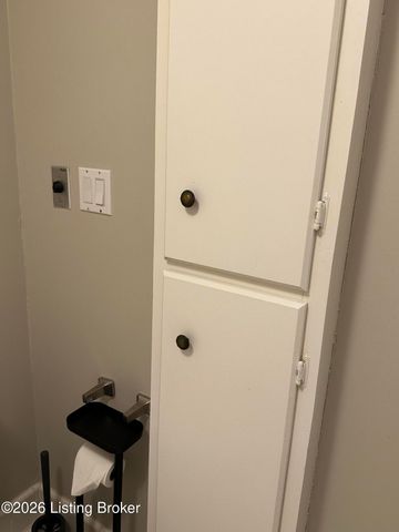 810 Washburn Ave 39, Louisville, KY 40222