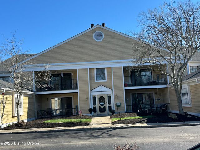 810 Washburn Ave 39, Louisville, KY 40222