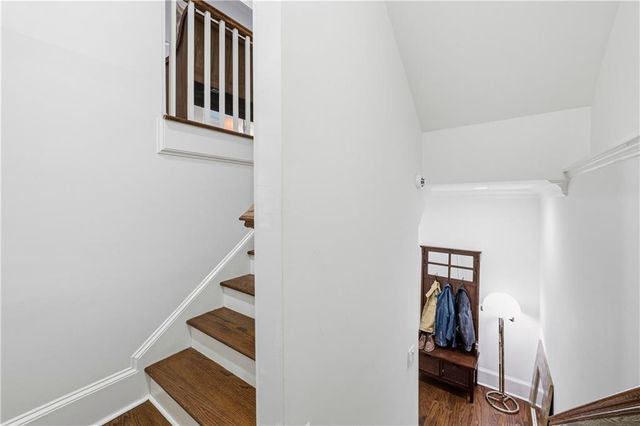 1295 Cumberland NE Road, Atlanta, GA 30306