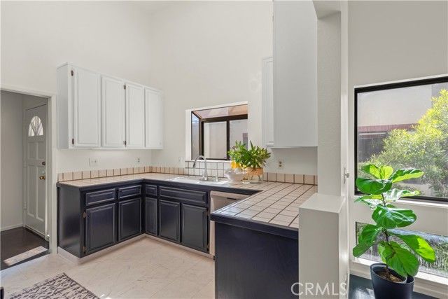 546 Shorebird Circle 26201, Redwood City, CA 94065