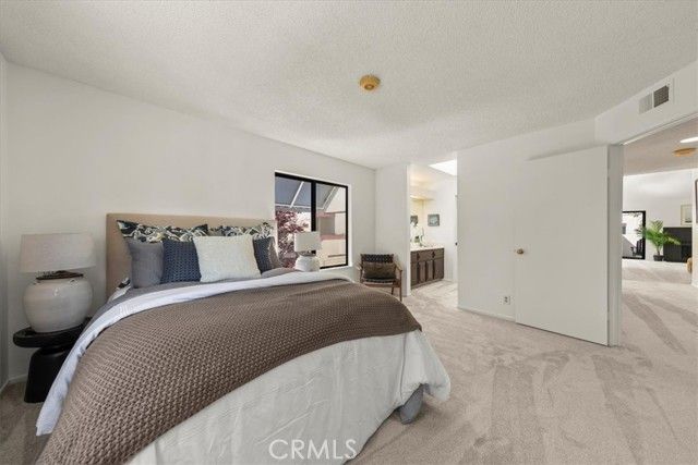 546 Shorebird Circle 26201, Redwood City, CA 94065