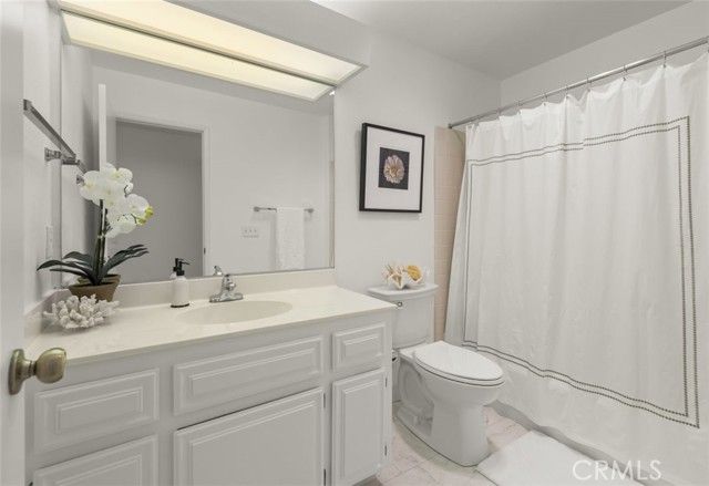 546 Shorebird Circle 26201, Redwood City, CA 94065