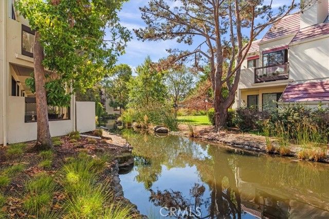 546 Shorebird Circle 26201, Redwood City, CA 94065