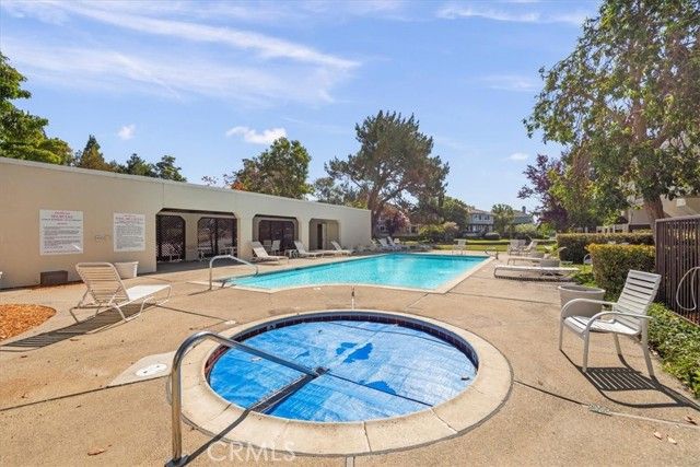 546 Shorebird Circle 26201, Redwood City, CA 94065