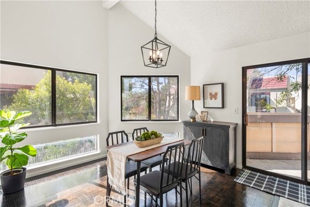 546 Shorebird Circle 26201, Redwood City, CA 94065