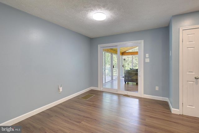 9010 MARY ANN DR, Owings, MD 20736