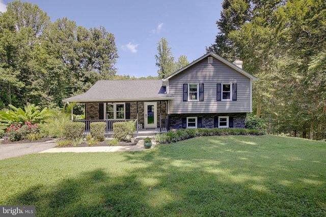 9010 MARY ANN DR, Owings, MD 20736