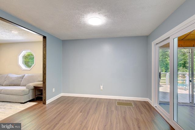 9010 MARY ANN DR, Owings, MD 20736