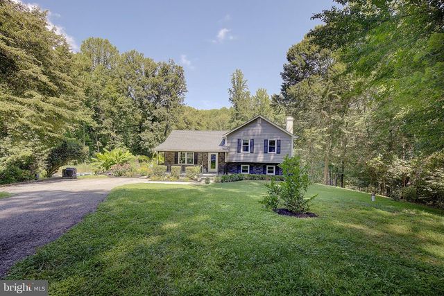 9010 MARY ANN DR, Owings, MD 20736