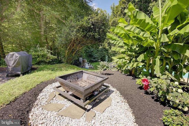 9010 MARY ANN DR, Owings, MD 20736