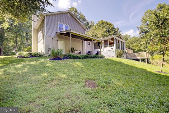 9010 MARY ANN DR, Owings, MD 20736