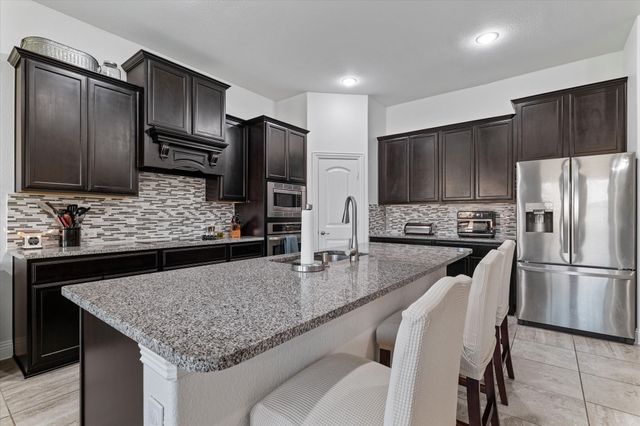 525 Northwood Drive, Oak Point, TX 75068