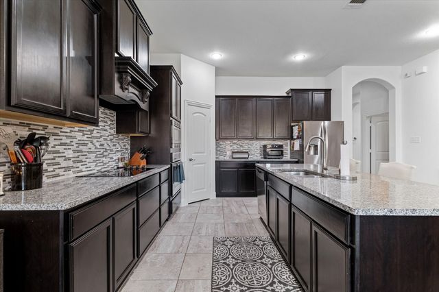 525 Northwood Drive, Oak Point, TX 75068