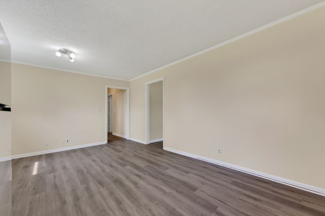 573 Waldorf Dr, Clarksville, TN 37042