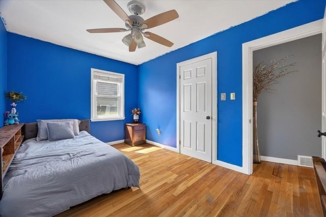 6 Pontiac St, New Bedford, MA 02745
