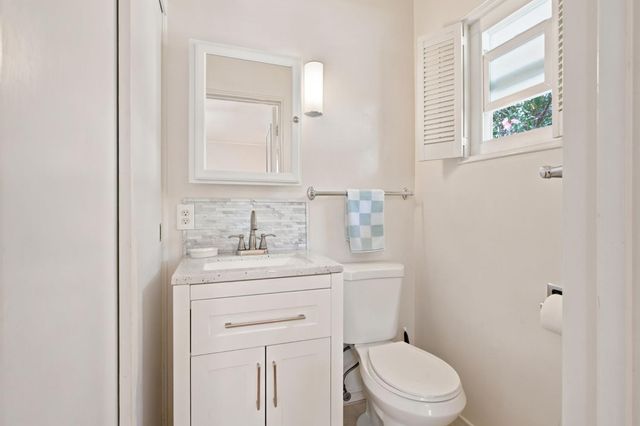 36 W Pine St, Stockton, CA 95204