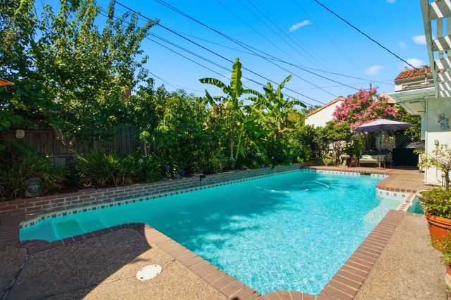36 W Pine St, Stockton, CA 95204