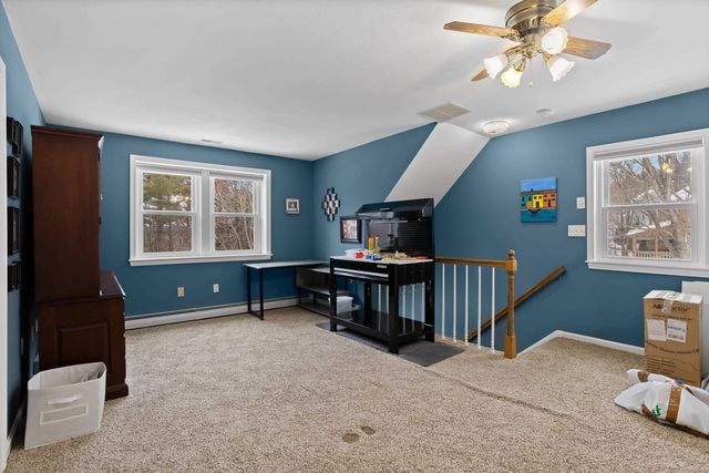 67 Forest Street, Londonderry, NH 03053