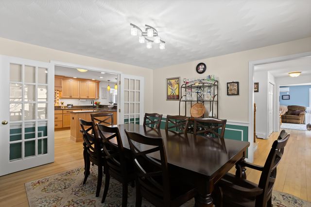 67 Forest Street, Londonderry, NH 03053