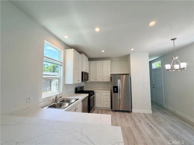 5803 Mission Blvd 14, Riverside, CA 92509