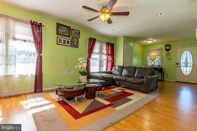 1033 GALBREATH AVE, Upper Chichester Twp, PA 19061