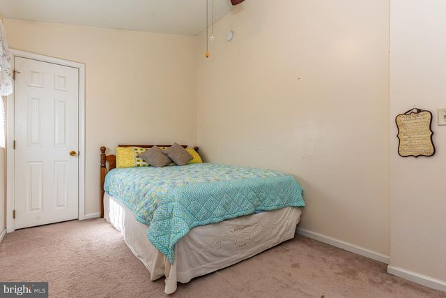 1033 GALBREATH AVE, Upper Chichester Twp, PA 19061
