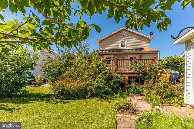 1033 GALBREATH AVE, Upper Chichester Twp, PA 19061