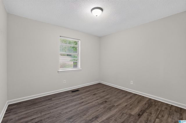 432 15TH LANE NW, Center Point, AL 35215
