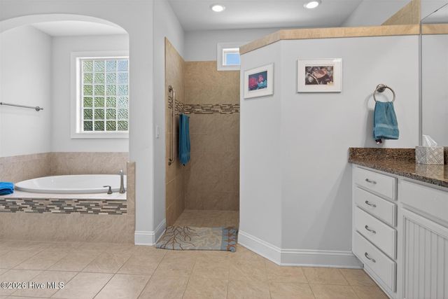 4221 Skeffington Court, Southport, NC 28461
