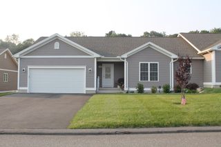 308 Miller Street 79, Ludlow, MA 01056