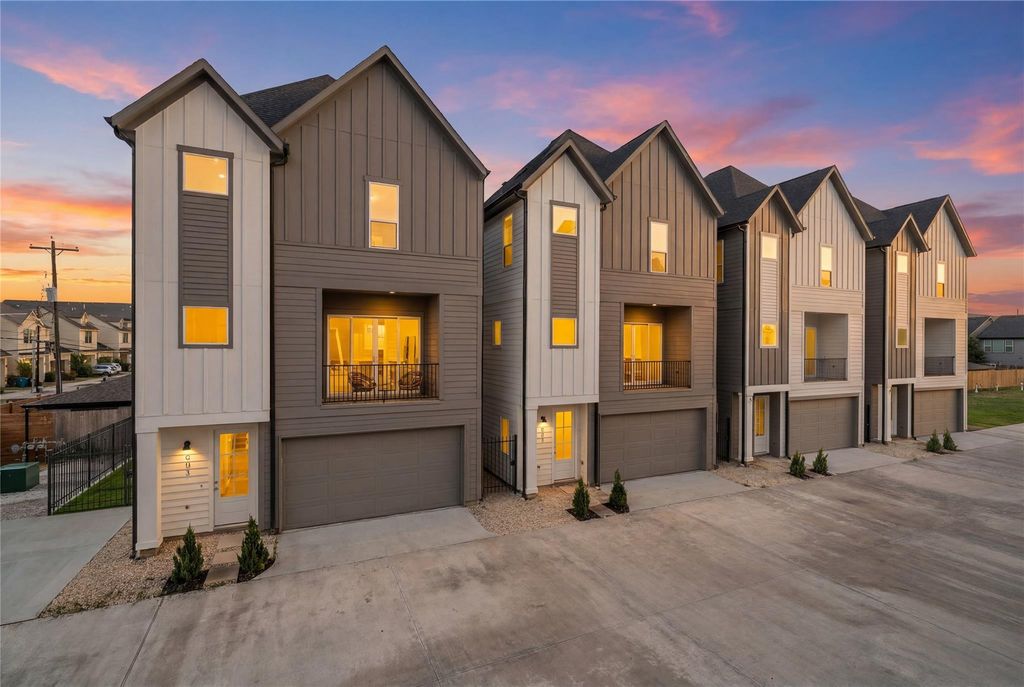 611 Skyland Terrace Way, Houston, TX 77009
