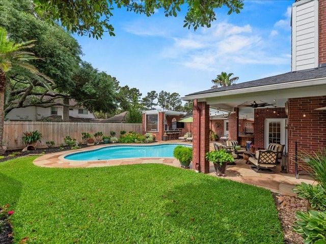 18319 Heaton Drive, Houston, TX 77084
