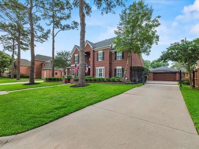 18319 Heaton Drive, Houston, TX 77084