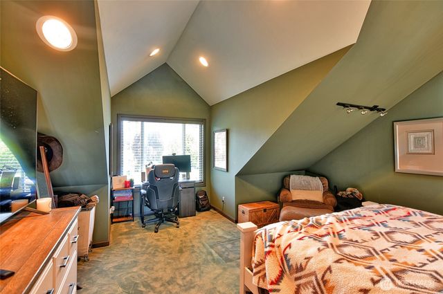 1504 E Lakeshore Drive, Lake Stevens, WA 98258