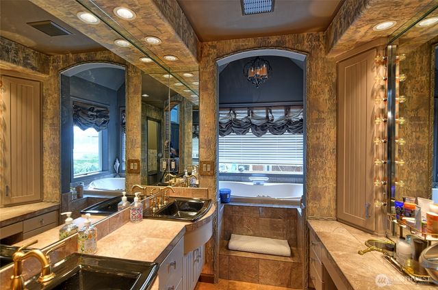 1504 E Lakeshore Drive, Lake Stevens, WA 98258