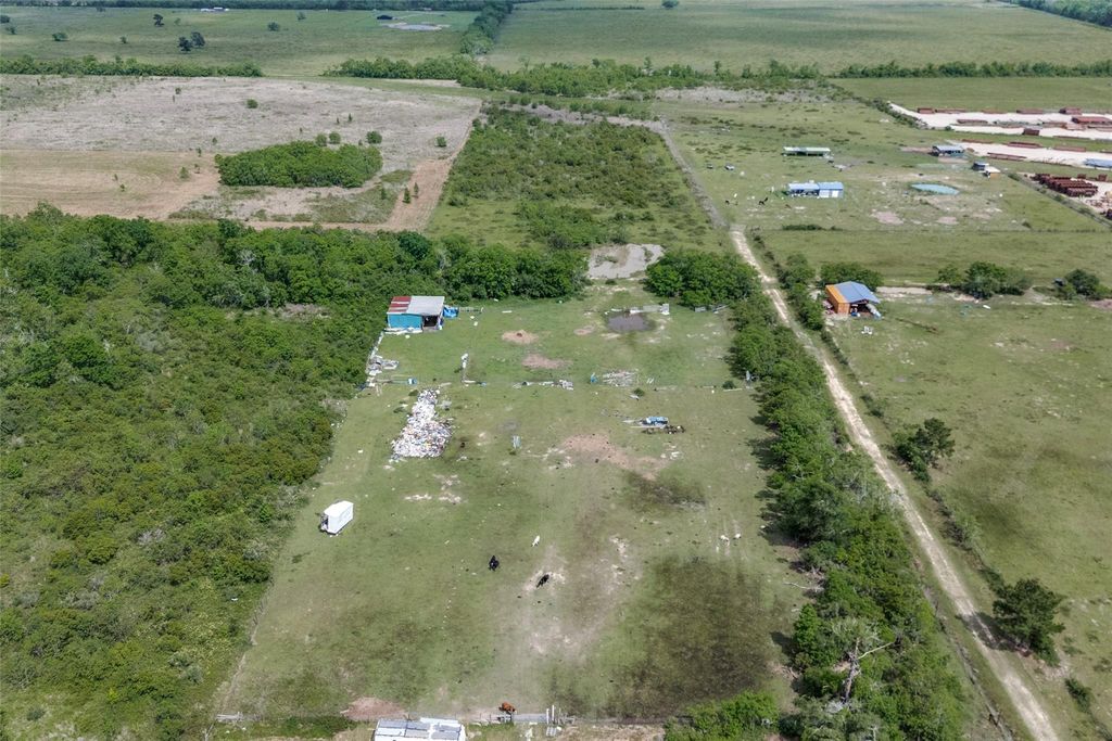 552 Fm 1909, Liberty, TX 77575