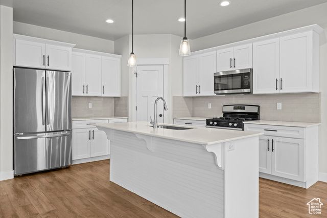 1496 W STONE GATE DR, Saratoga Springs, UT 84045