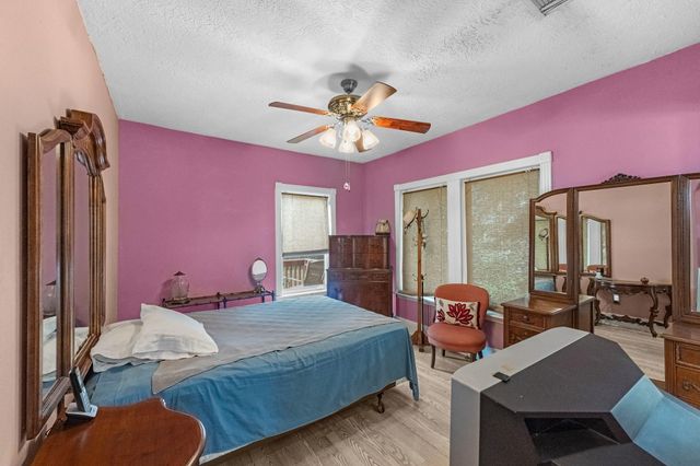 912 Robbie Street, Houston, TX 77009