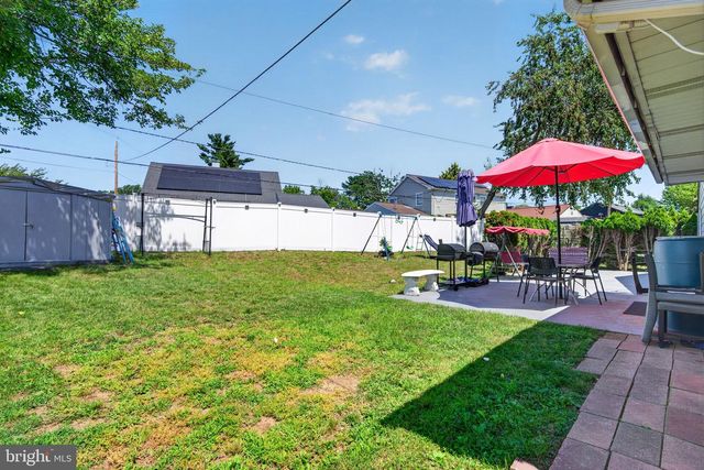 5 BABCOCK LN, Willingboro, NJ 08046