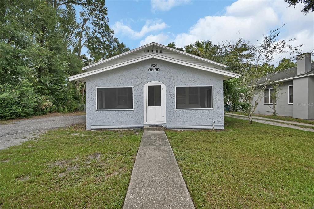 1126 W MINNESOTA AVENUE, Deland, FL 32720