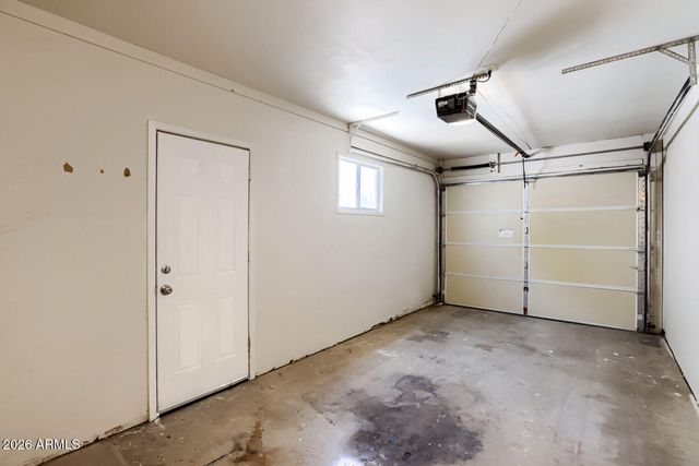 4526 E BURGESS Lane, Phoenix, AZ 85042